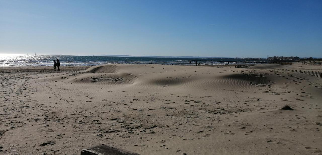 Grau Du Roi T2 Calme, Acces Plage + Parking Le Grau-du-Roi Dış mekan fotoğraf